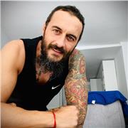 Profesor de apoyo escolar especializado en clases online de Taichi